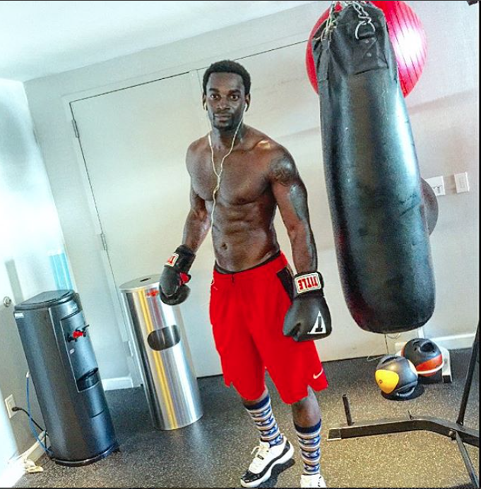 Dear 2016: Thank You For These Shirtless Selfies Of Our Favorite Famous Guys